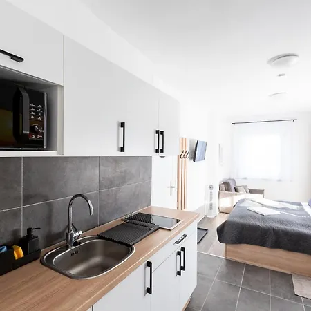 Horvath Apartman Fertod Exterior photo