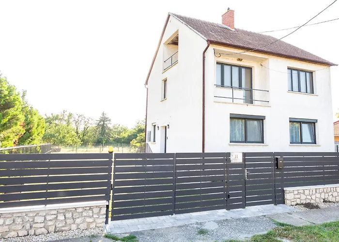 Horvath Apartman